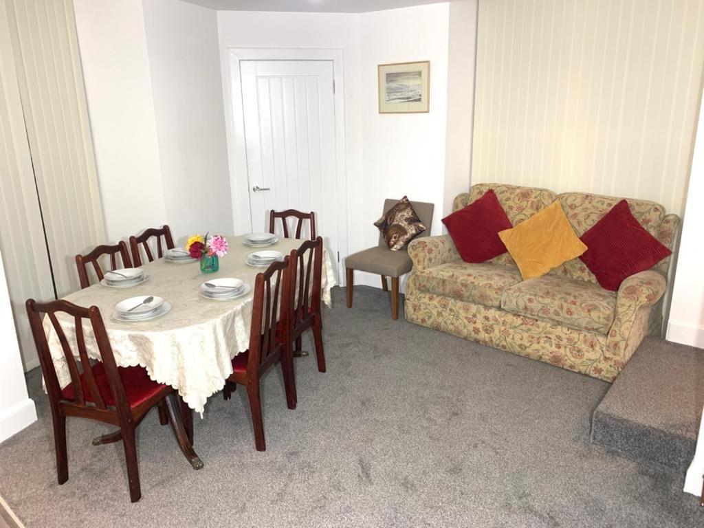 Edinburgh Ocean Inn Extérieur photo